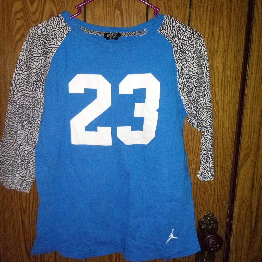 Jordan t shirt